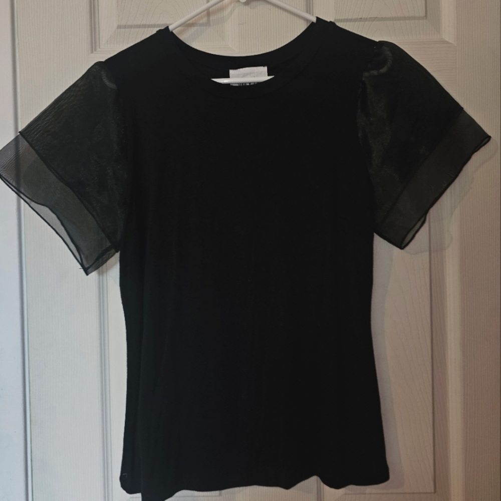 Elegant Black Mesh Sleeve Top